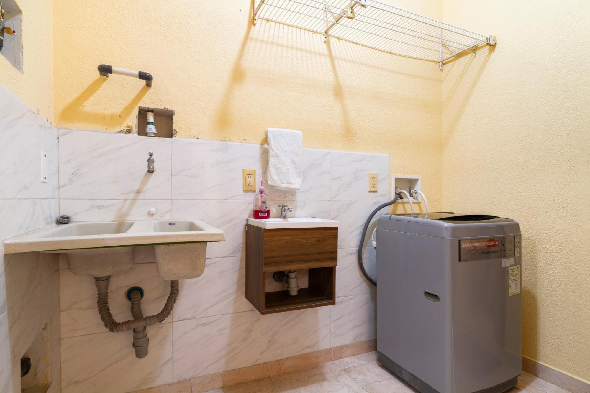 Hostal Cartagonova - Habitaciones Privadas Y Amplias Cerca A Zonas Turisticas Cartagena Eksteriør billede