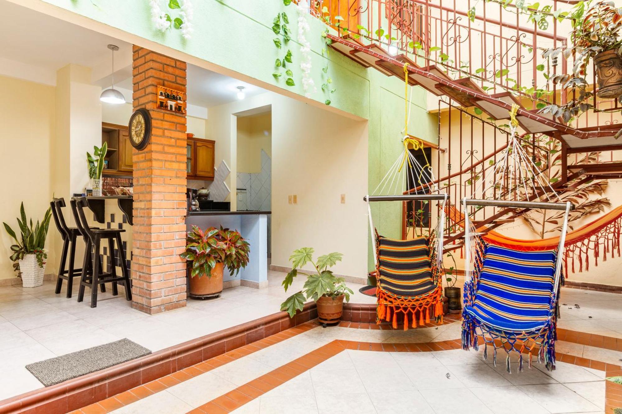 Hostal Cartagonova - Habitaciones Privadas Y Amplias Cerca A Zonas Turisticas Cartagena Eksteriør billede